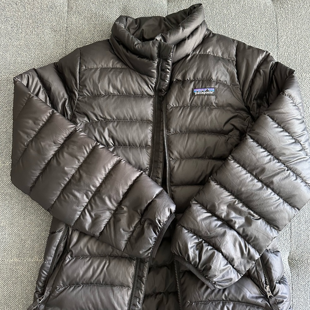 🚫Sold🚫 Patagonia Down Jacket Black